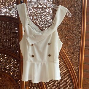 Love J Elegant White Sleeveless Top Gold Buttons Excellent Condition